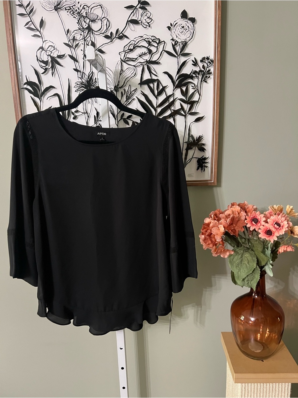 NWT Apt. 9 Black Ruffles Hem Crochet Detailing 3/4 Sleeve Blouse Size Medium